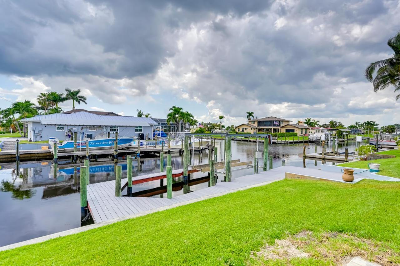 Luxurious Cape Coral Oasis Half Mi To Boat Ramp! Villa Exterior photo